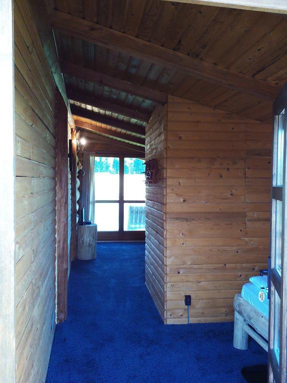 Casa Muntelui - Sambata Pensionat Sîmbăta de Sus Rum bild