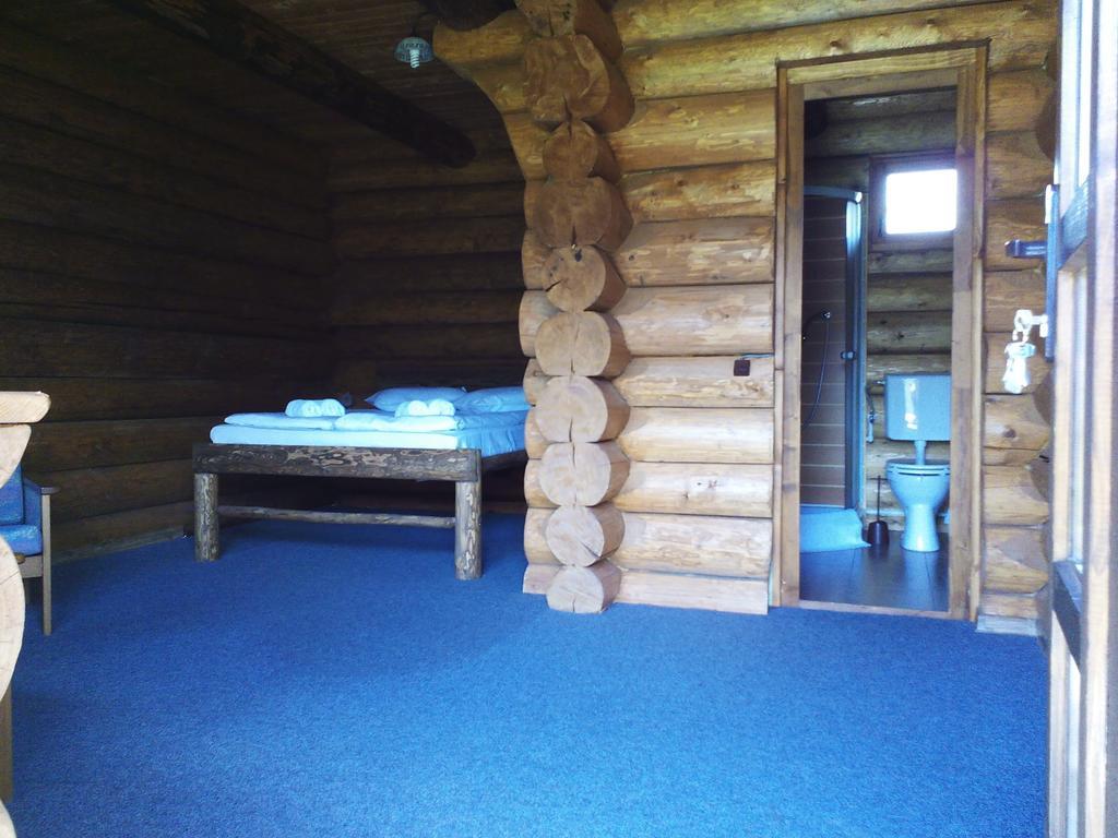 Casa Muntelui - Sambata Pensionat Sîmbăta de Sus Exteriör bild