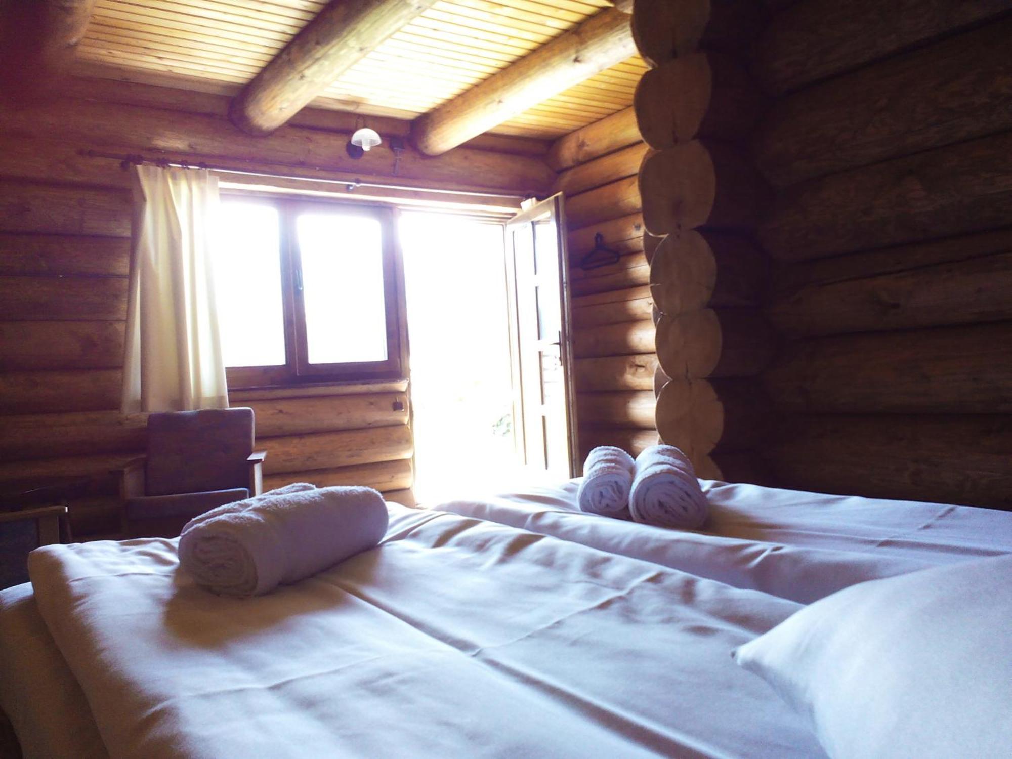 Casa Muntelui - Sambata Pensionat Sîmbăta de Sus Exteriör bild