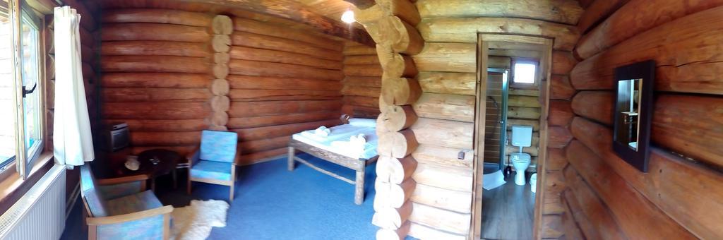 Casa Muntelui - Sambata Pensionat Sîmbăta de Sus Rum bild