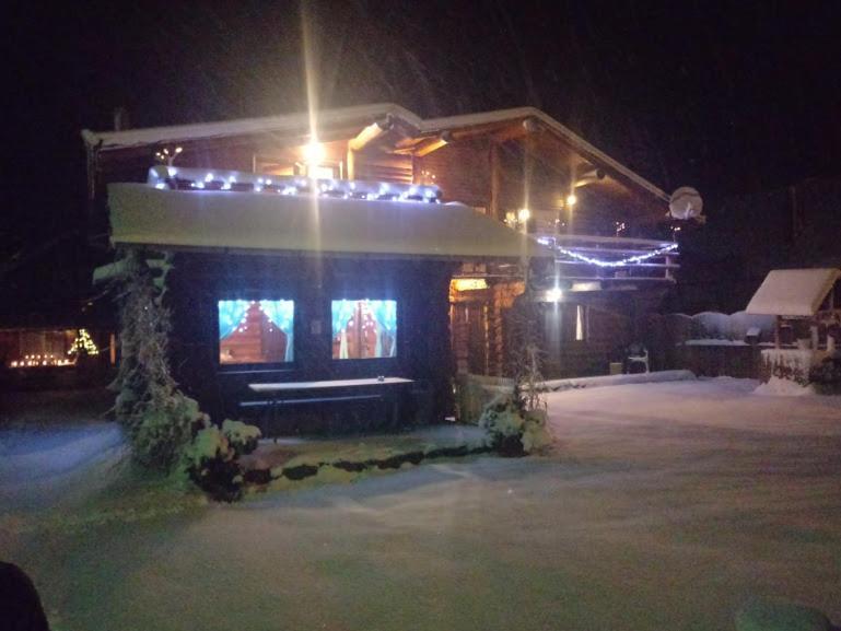 Casa Muntelui - Sambata Pensionat Sîmbăta de Sus Exteriör bild