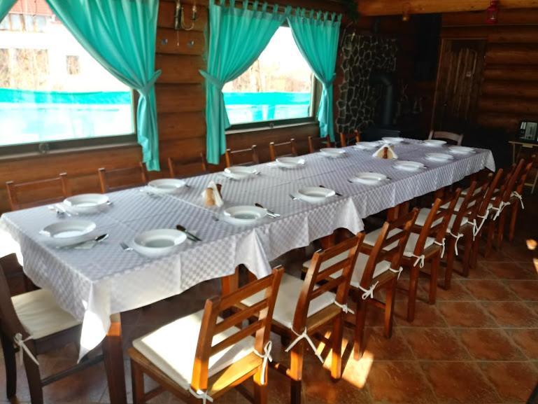 Casa Muntelui - Sambata Pensionat Sîmbăta de Sus Exteriör bild