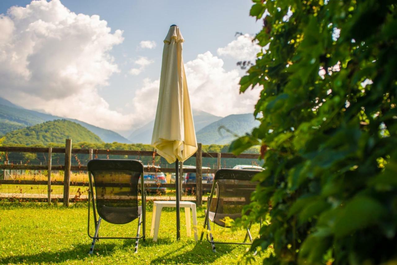 Casa Muntelui - Sambata Pensionat Sîmbăta de Sus Exteriör bild